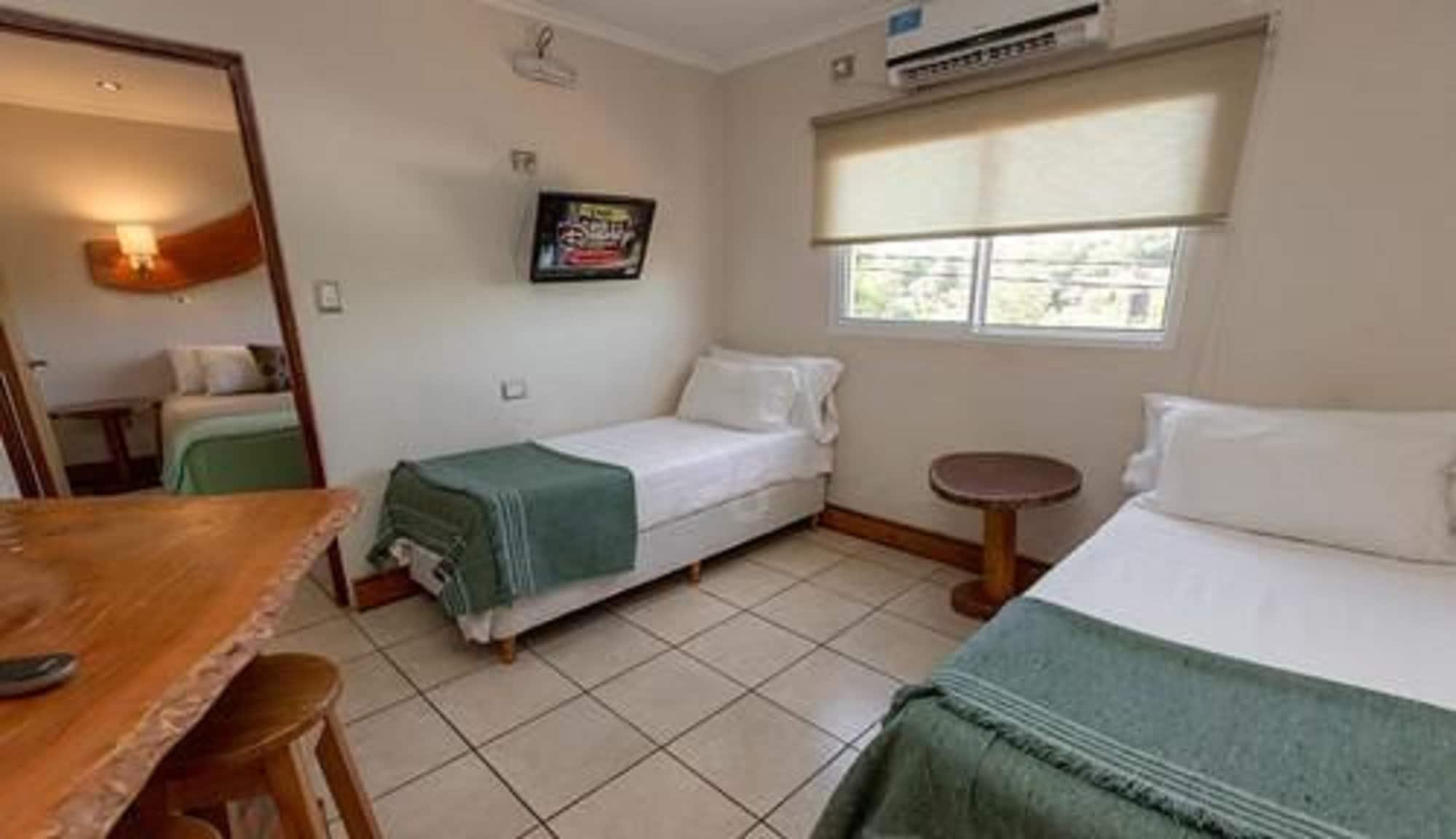 Tupa Boutique Hotel Puerto Iguazu Bagian luar foto