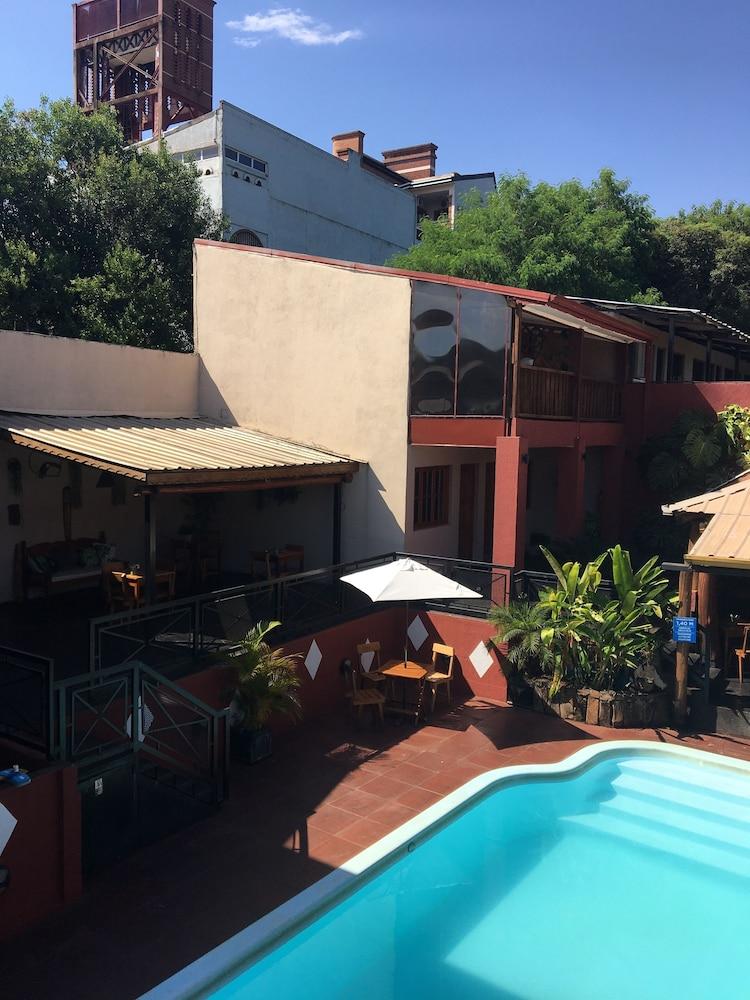 Tupa Boutique Hotel Puerto Iguazu Bagian luar foto