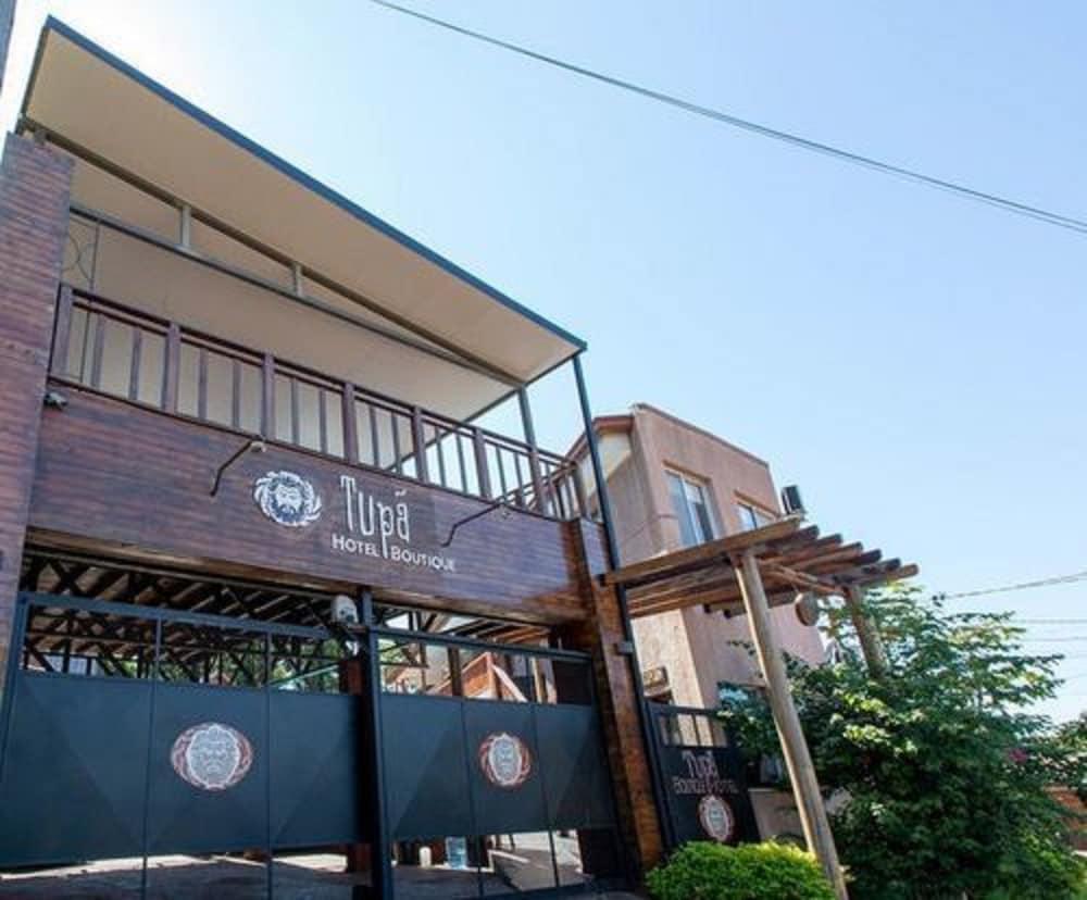 Tupa Boutique Hotel Puerto Iguazu Bagian luar foto