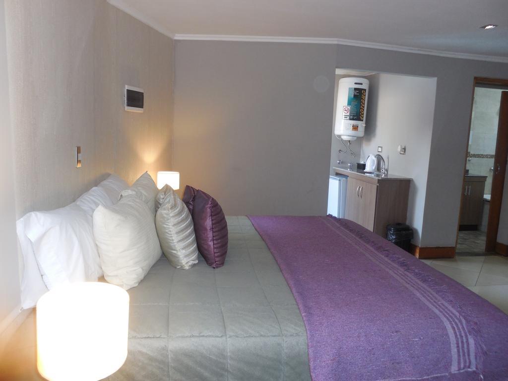Tupa Boutique Hotel Puerto Iguazu Bagian luar foto